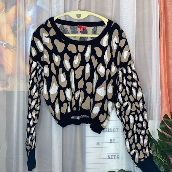 BONGO Dresses & Skirts - Two piece sweater dress 💕